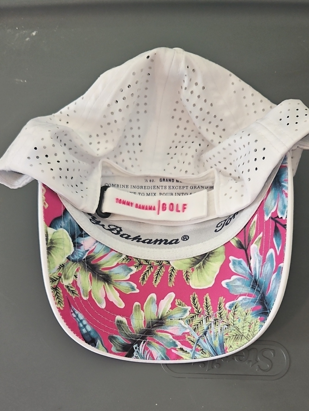 Tommy Bahama Golf Baseball Cap - Picture 2 of 4